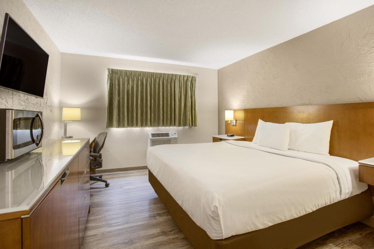 Rodeway Inn Каскейд Экстерьер фото