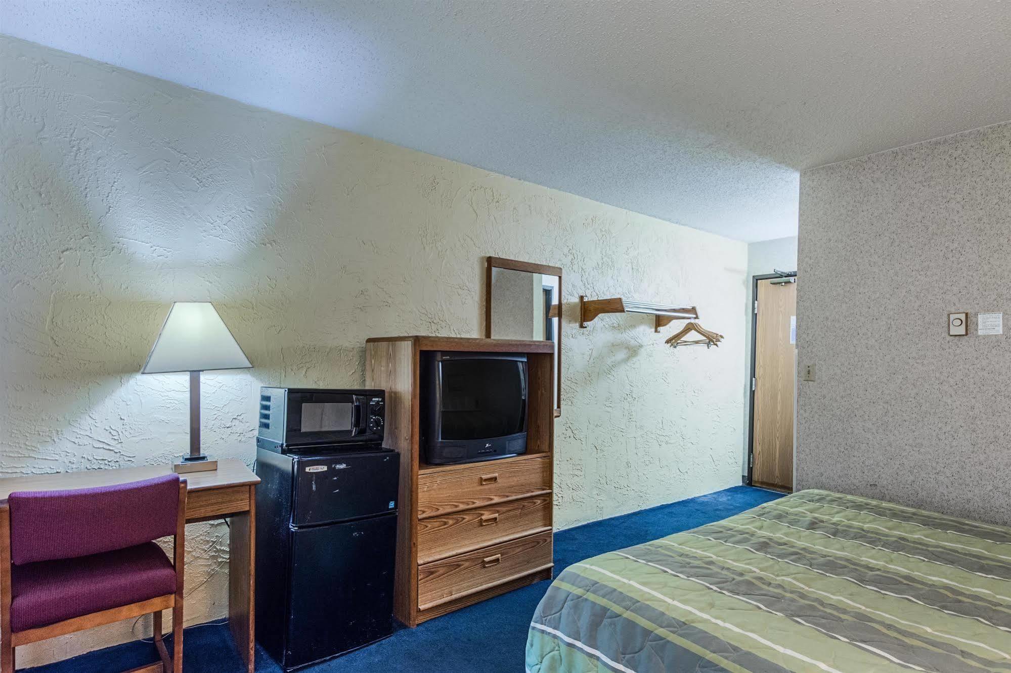 Rodeway Inn Каскейд Экстерьер фото